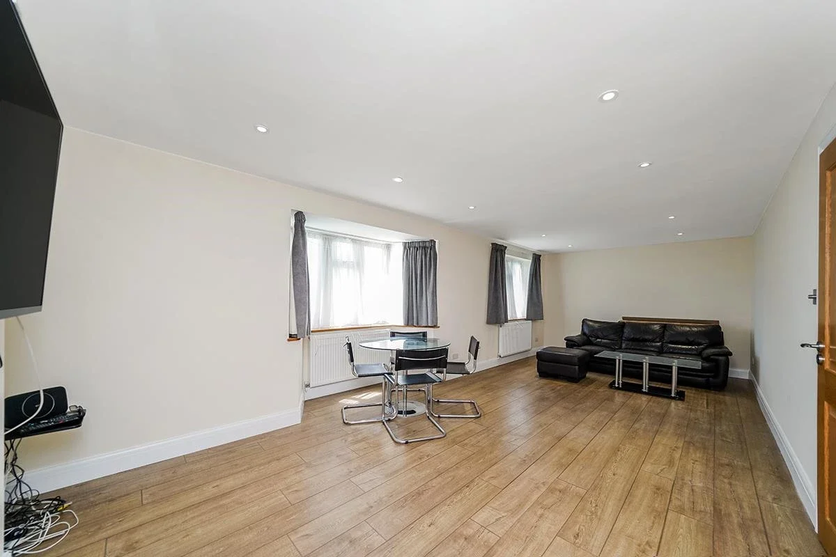 House Orchard Way in Welwyn Hatfield
