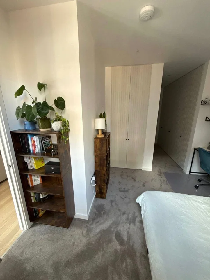 Flat Bradshaw Yard in Greater London