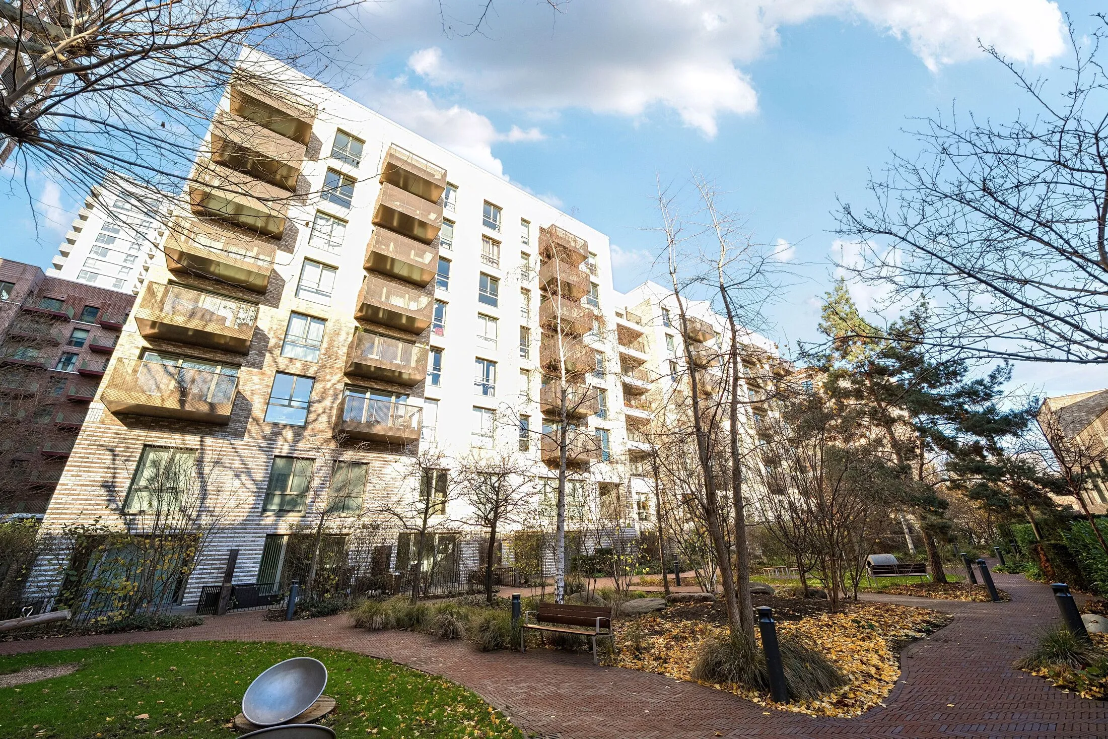 Flat Heygate Street in Greater London