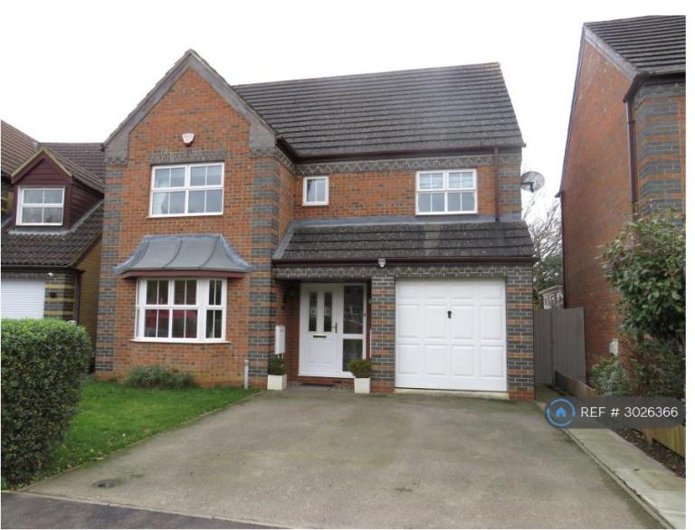 House Battalion Drive in Wootton