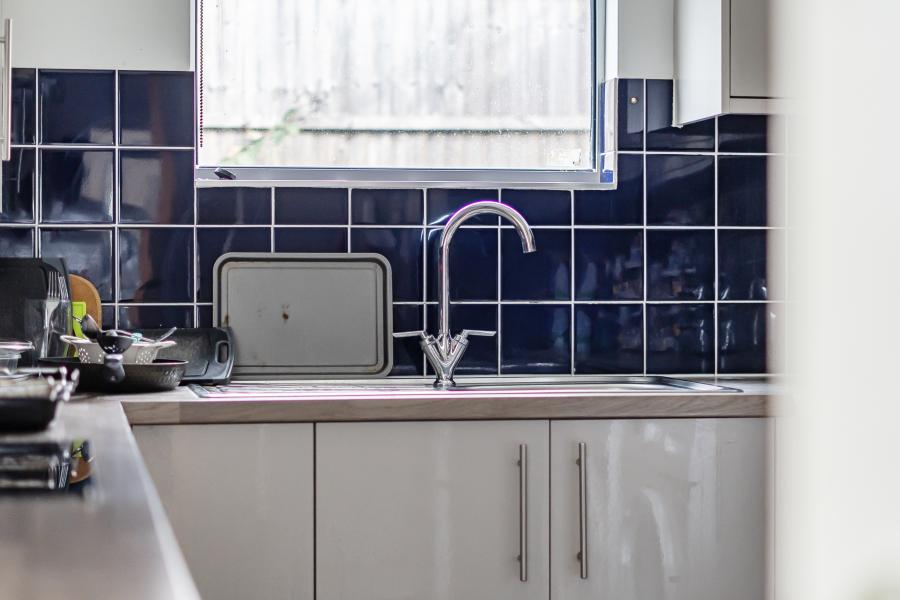 Room Fane Way in Maidenhead