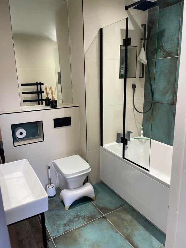 Room Bath Street in Glasgow