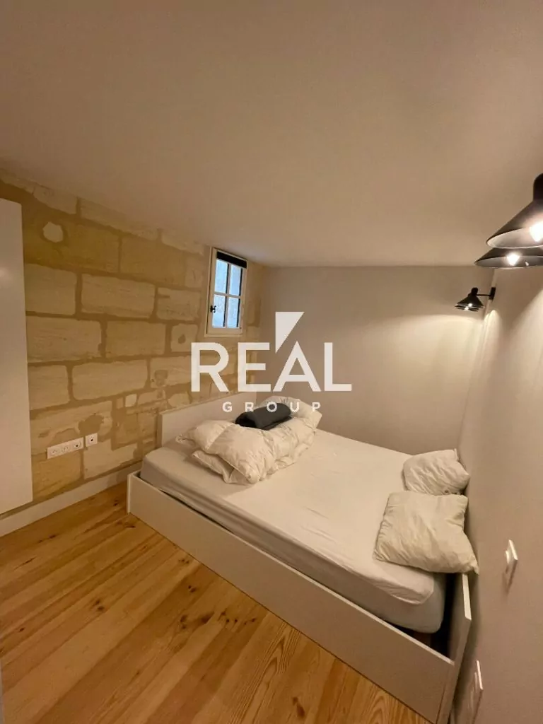 Flat Rue du Cancera in Bordeaux