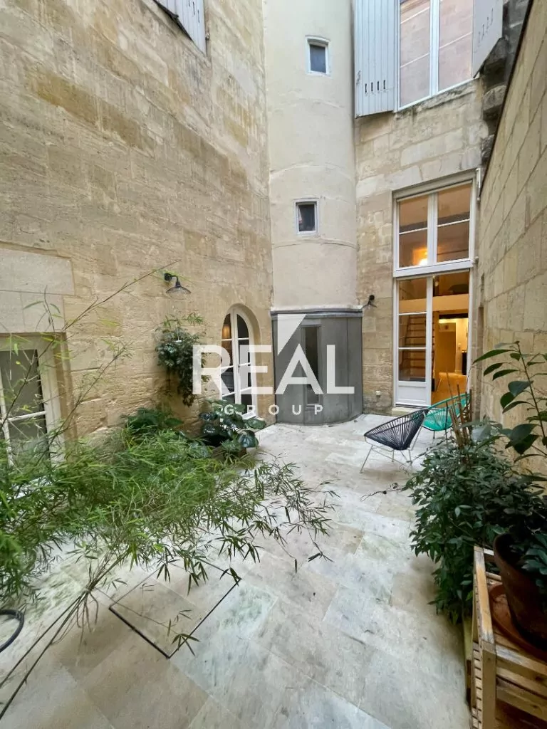 Flat Rue du Cancera in Bordeaux