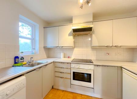 Flat Reeds Crescent in Watford