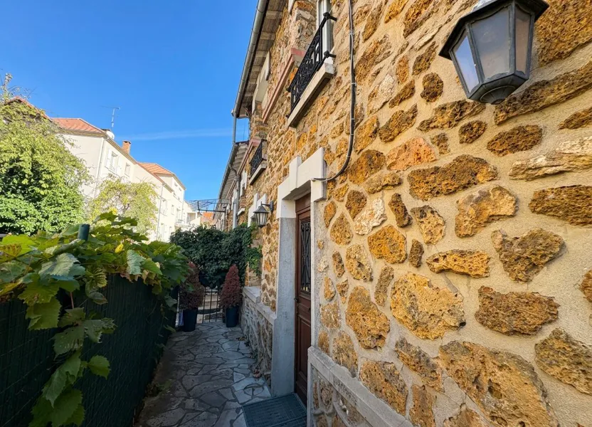 Flat Allée de la Villa Saint-Joseph in Draveil