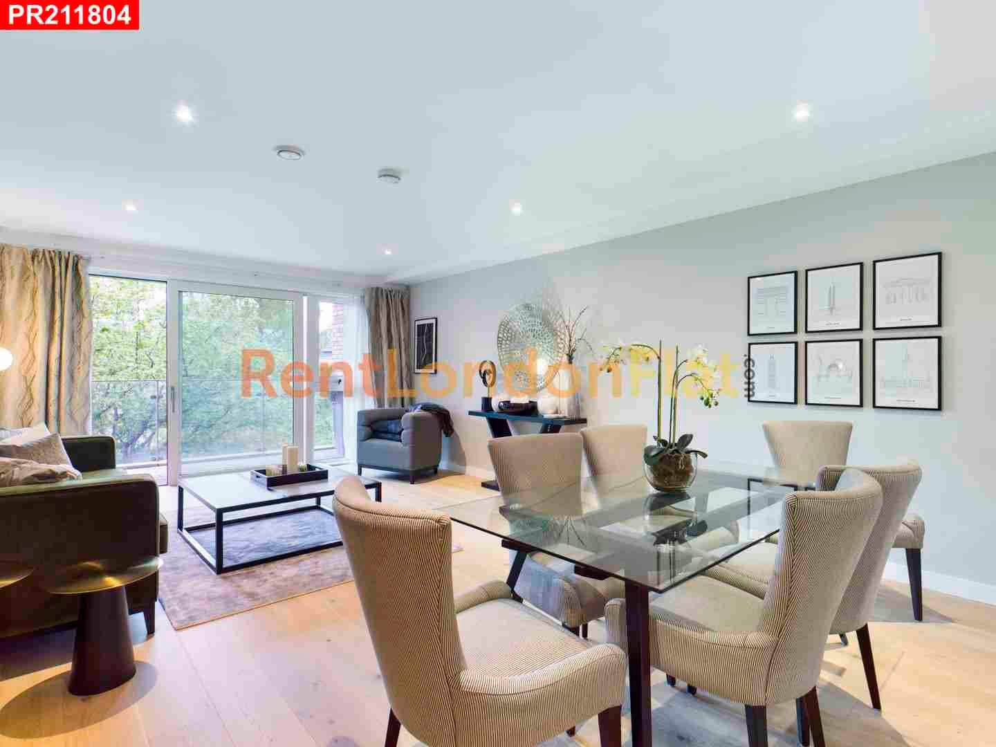 Flat Pentonville Road in Greater London