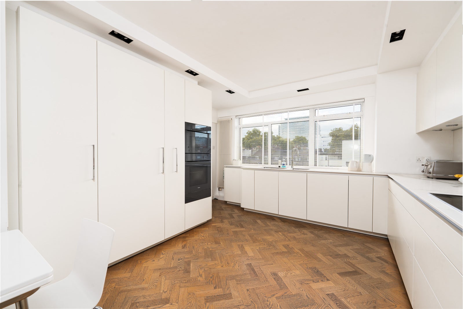 Flat Gloucester Square in City of Westminster