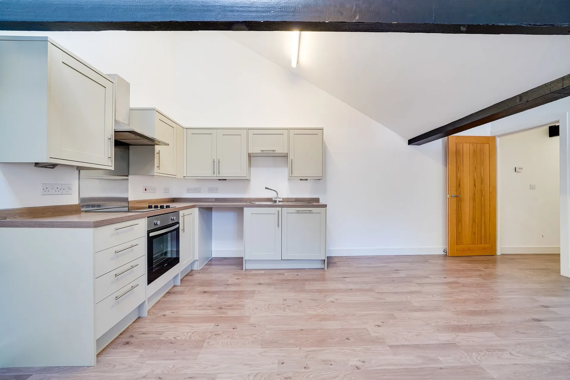 Flat Orchard Lane in Huntingdonshire
