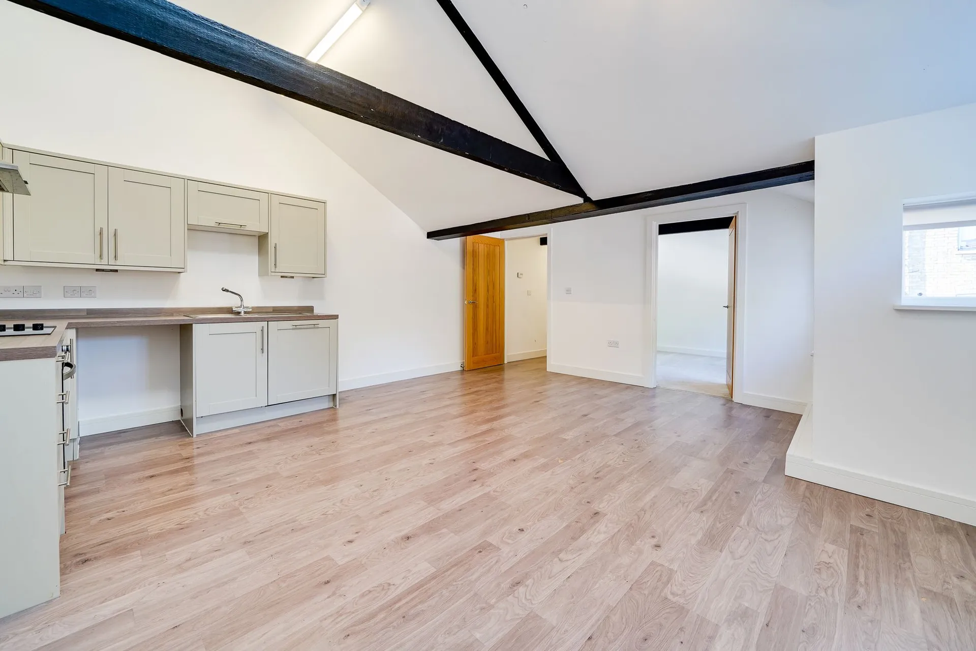 Flat Orchard Lane in Huntingdonshire