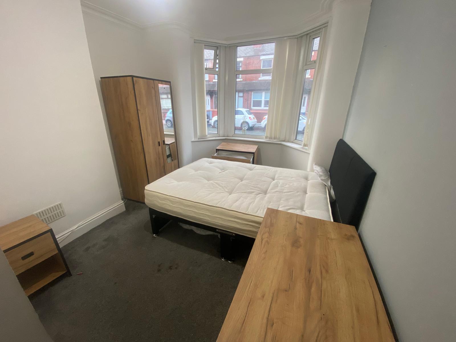 Room Norris Street in Warrington
