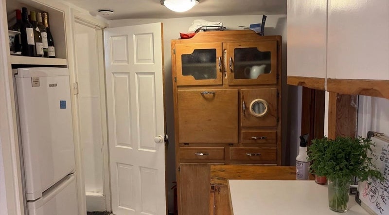 Room Alconbury Road in Greater London