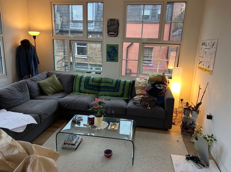 Room Belfast Road in Greater London