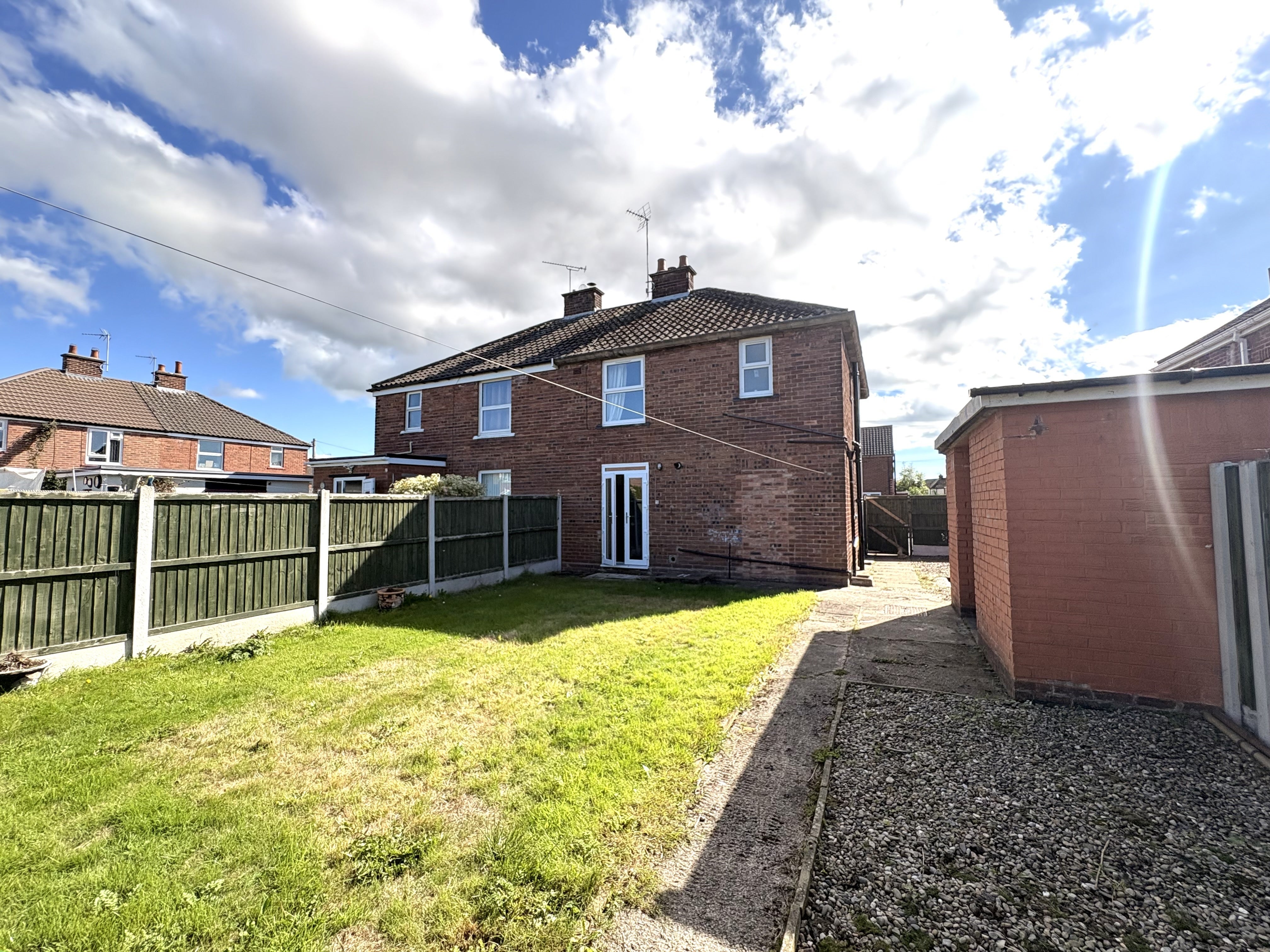 House Belmont Drive in Bretton