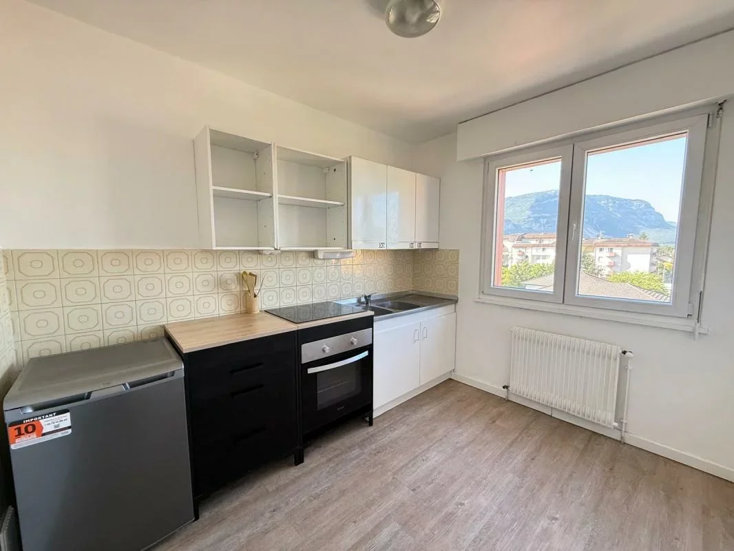 Flat Rue de Vallard in Gaillard