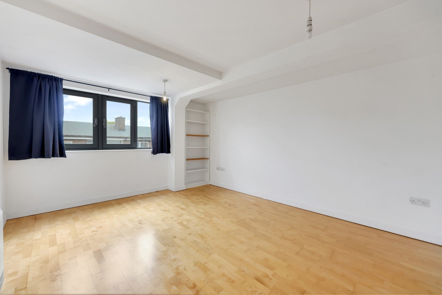 Flat Louisa Street in Greater London