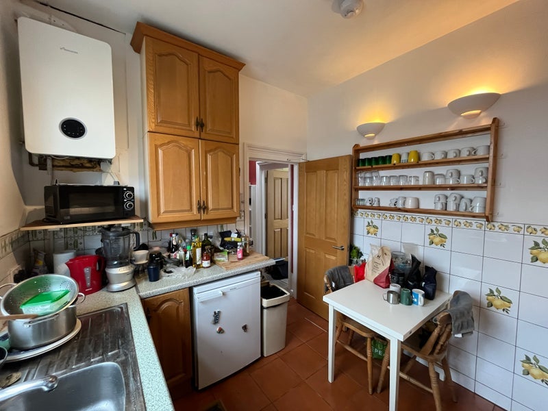 Room Perham Road in Greater London