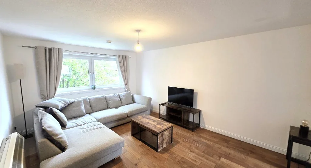 Flat Urquhart Terrace in Aberdeen City