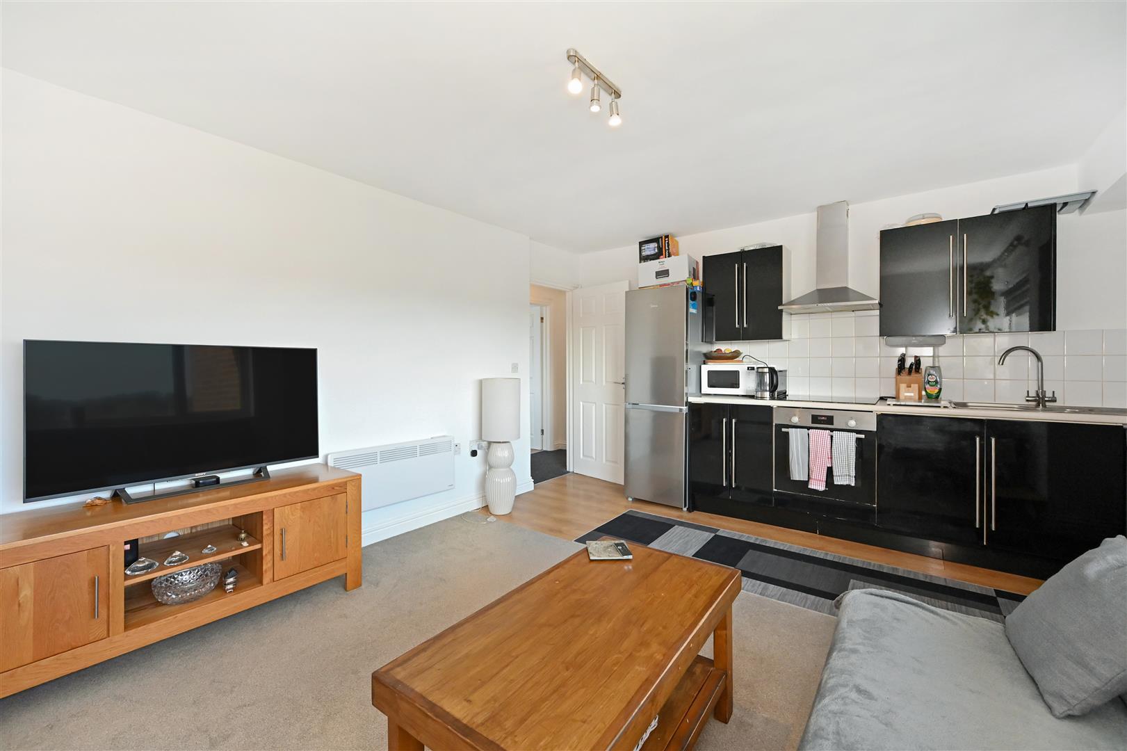 Flat Madeira Avenue in Arun