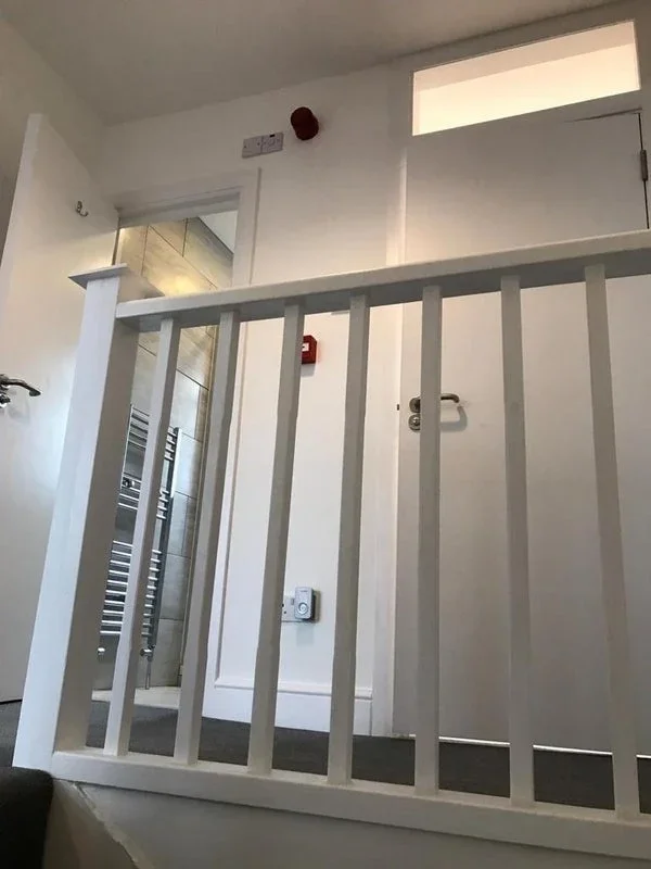 Room Oakleigh Avenue in Greater London
