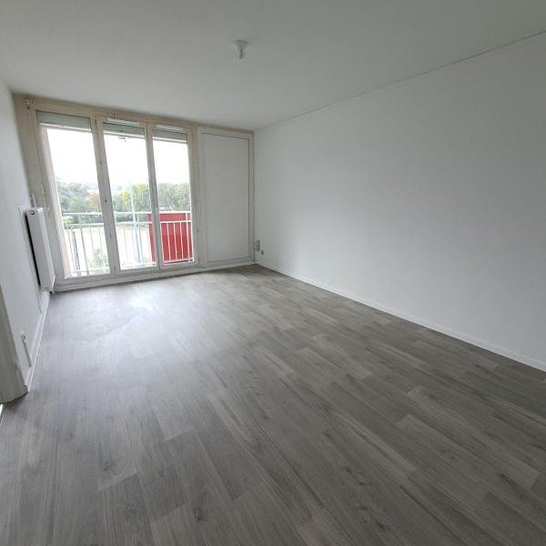 Flat D 1075 in Morestel