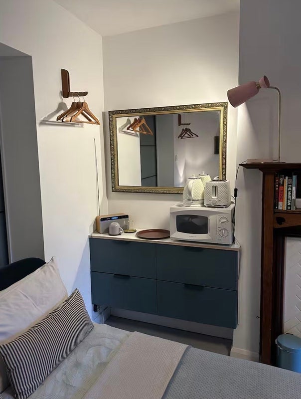 Room Machon Bank in Sheffield
