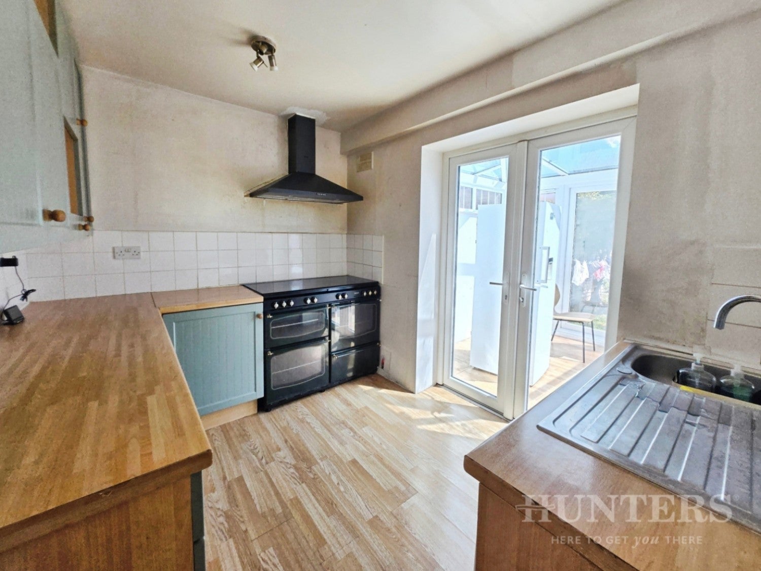 House Winchcombe Road in Greater London
