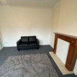 Flat Broomknowes Road in Glasgow