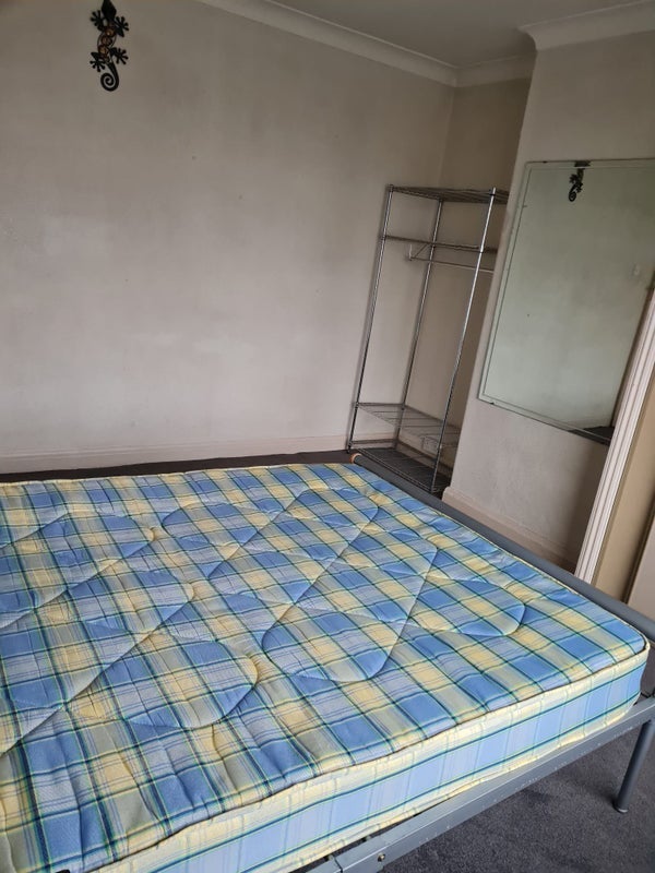 Room Filton Avenue in Bristol