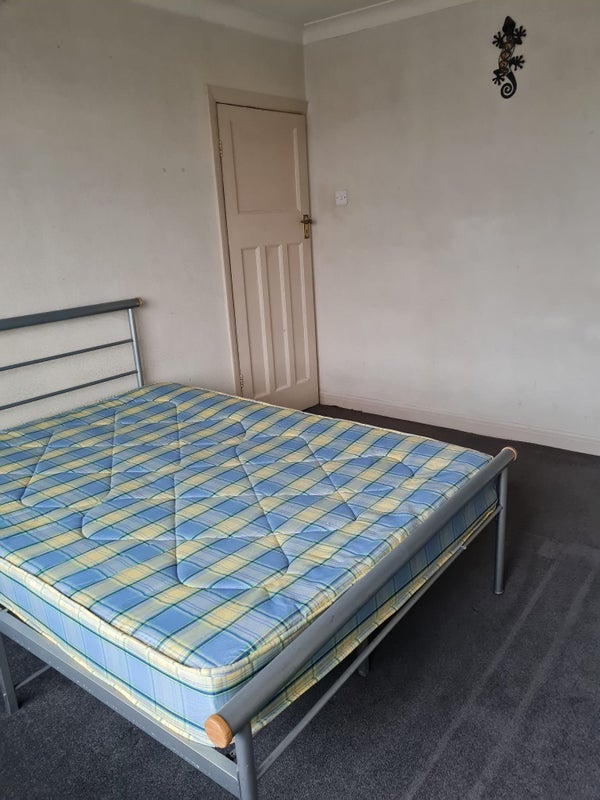 Room Filton Avenue in Bristol