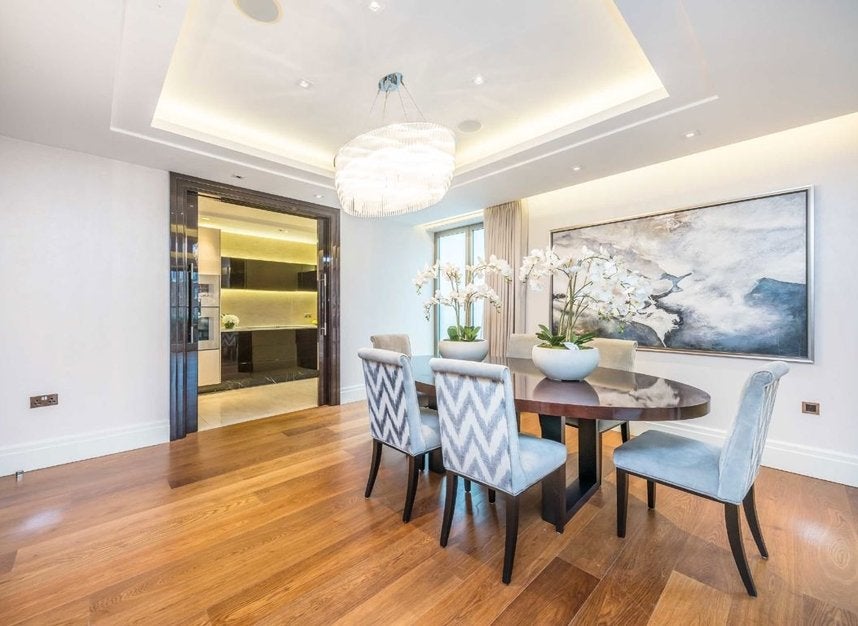 Flat Ebury Square in City of Westminster