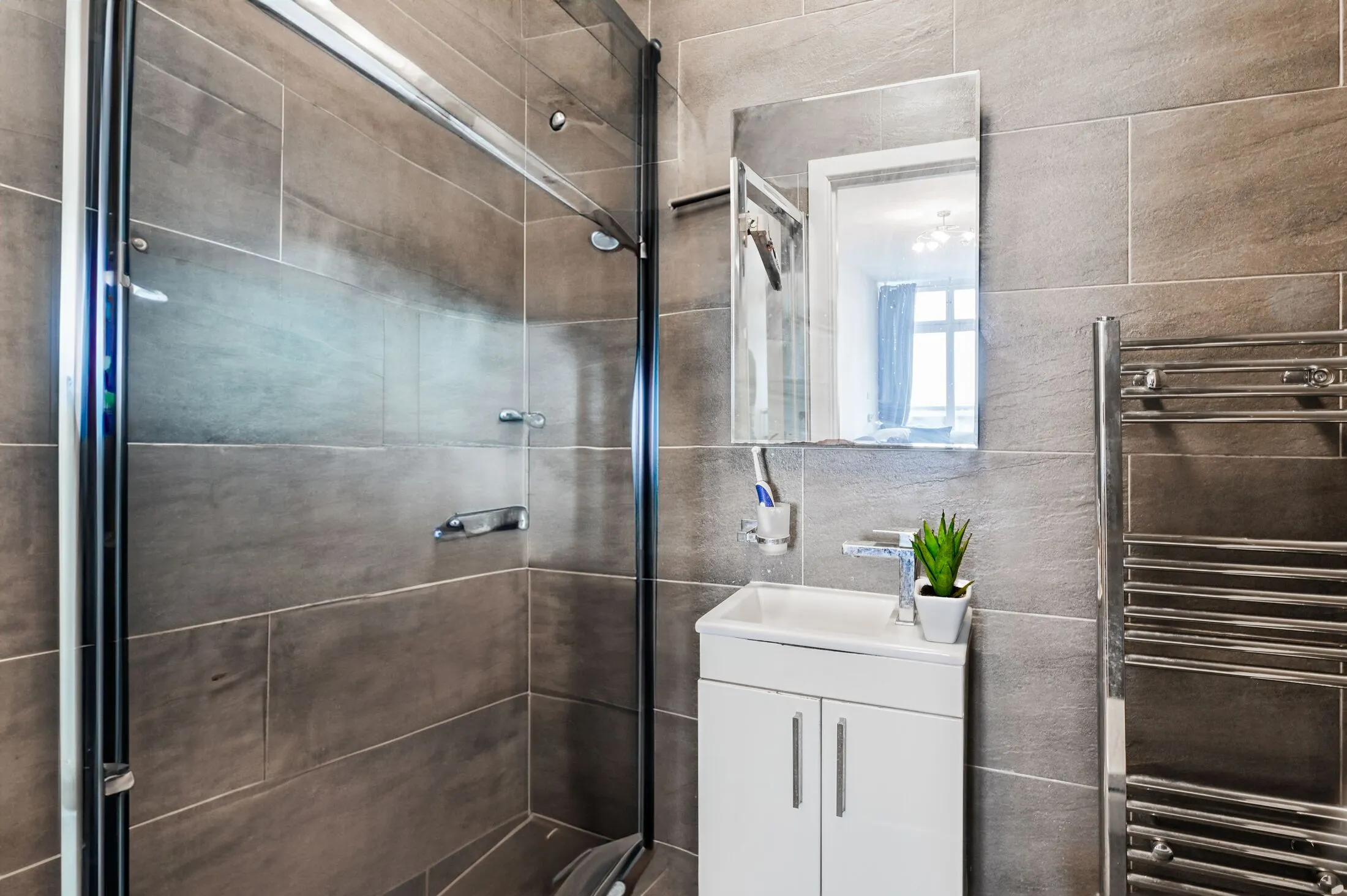 Flat Penton Street in Greater London