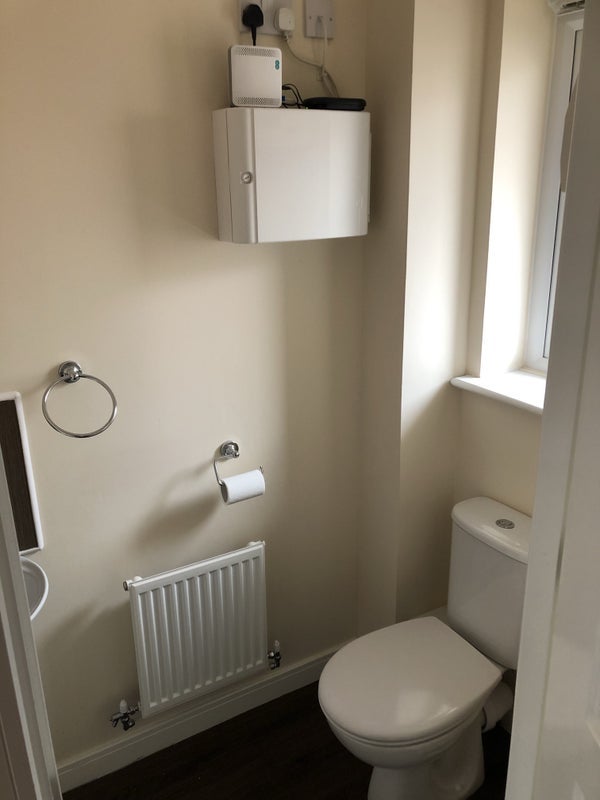 Room Eighteen Acre Drive in Bristol