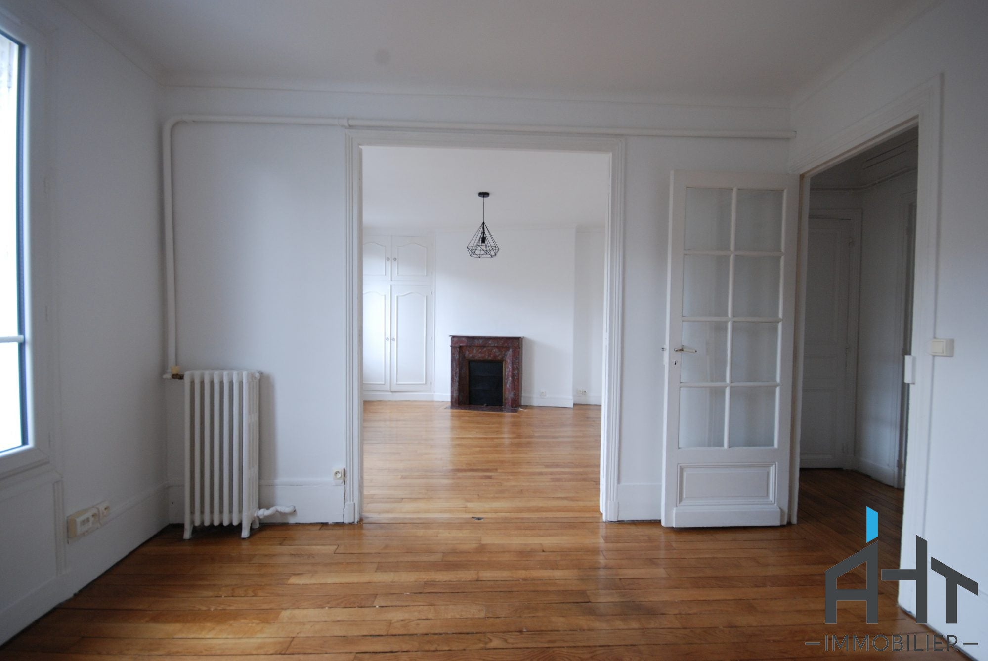 Flat Avenue de Saint-Mandé in Paris