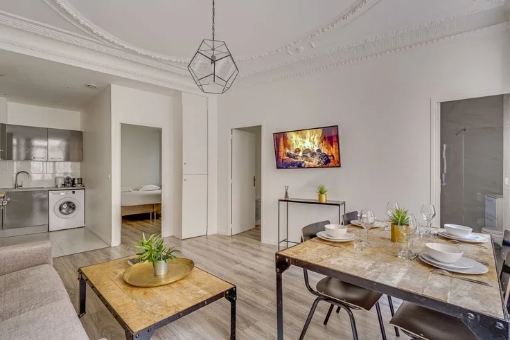 Appartement Rue du Faubourg Poissonnière à Paris