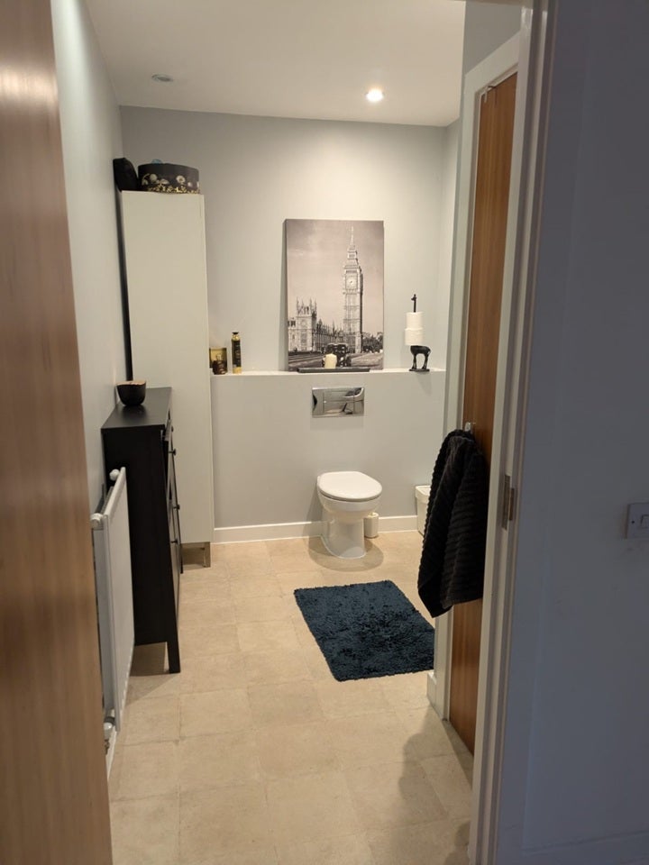 Room Davey Gardens in Greater London