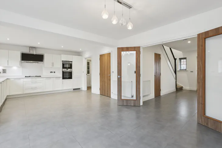 House Beech Tree Close in Mole Valley