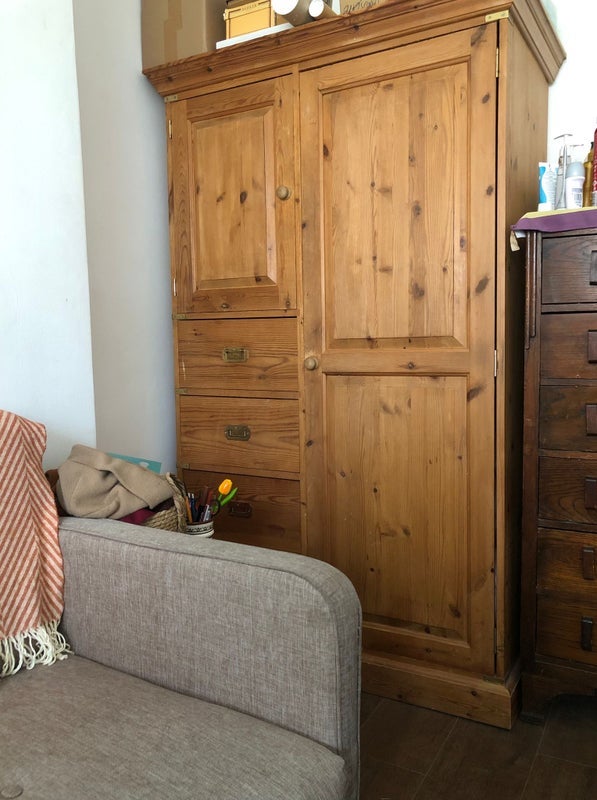 Room Turnham Road in Greater London