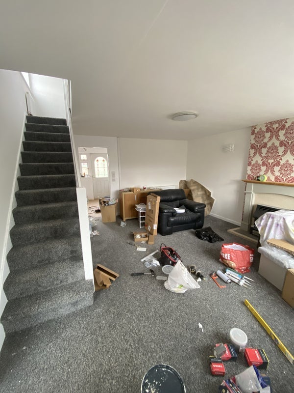 Room Heversham Avenue in Preston