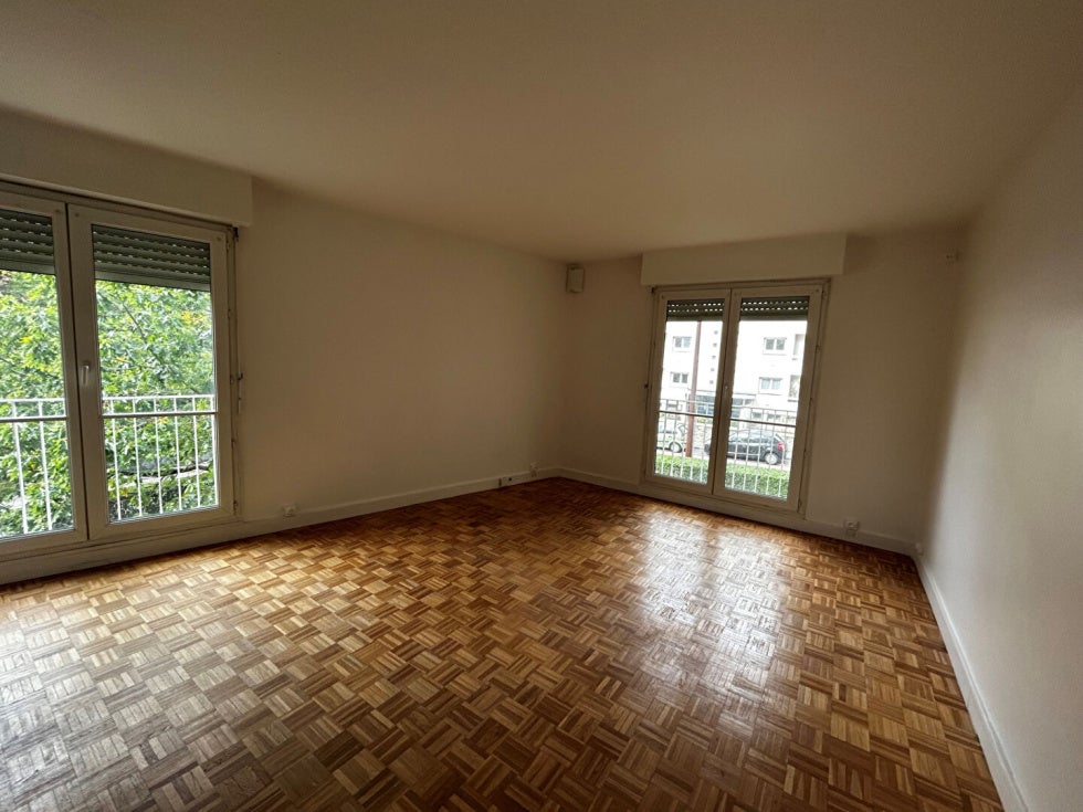 Appartement D 185 à Versailles