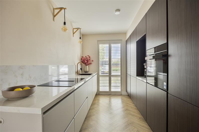 Hoekwoning te koop: Marie Jungiustuin 1, Heerhugowaard