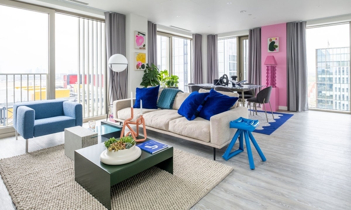 Flat Cherry Park Lane in Greater London