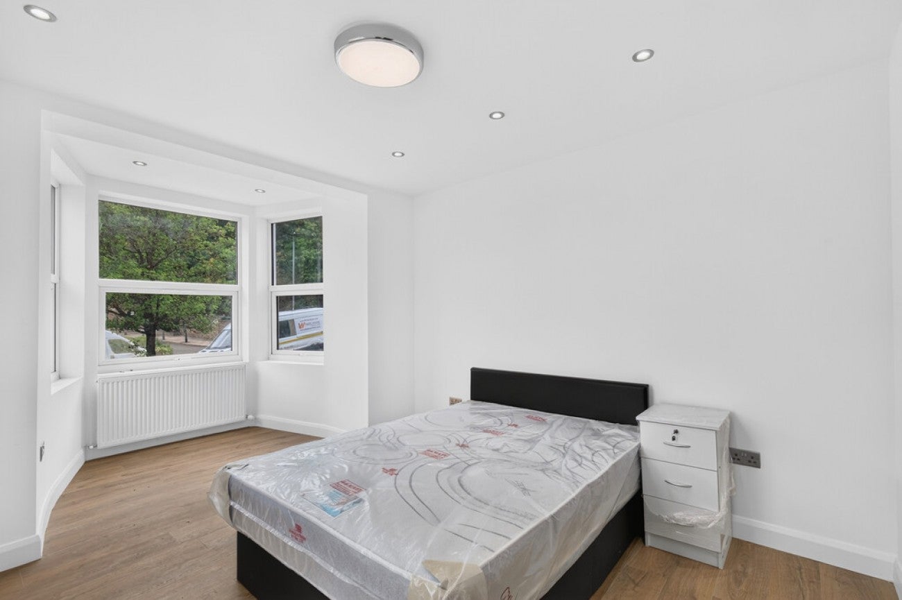 Room Beechwood Place in Greater London