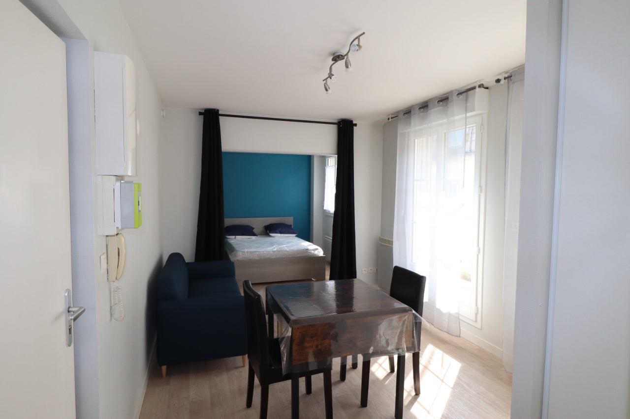 Appartement Rue Hippolyte Bottier à Compiègne