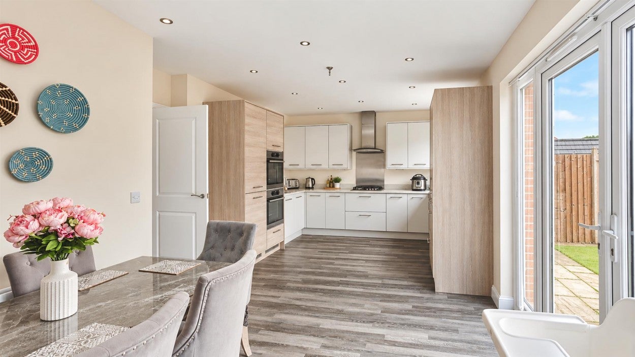 House Coneygrey Close in Derby