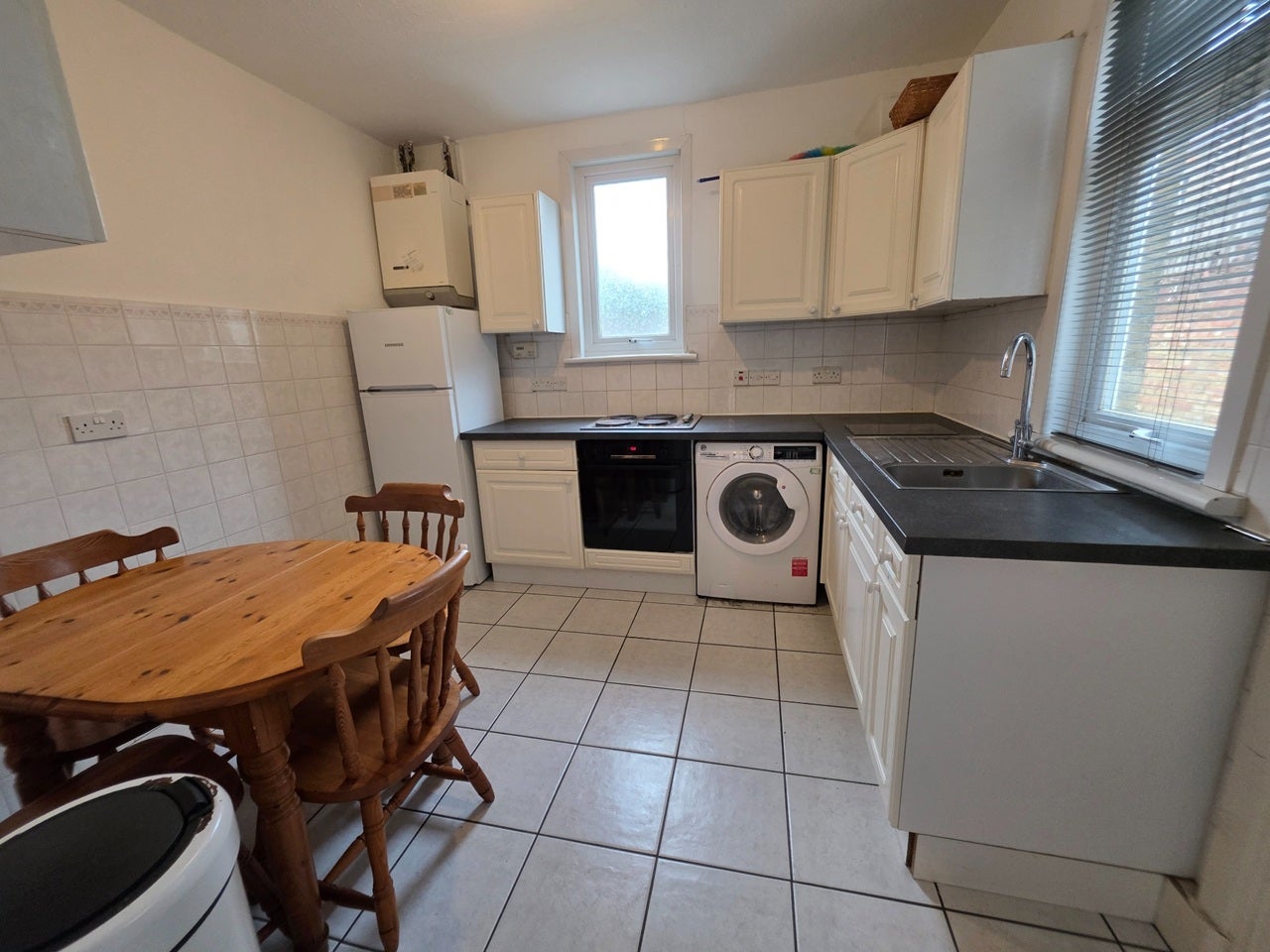 Flat South Ealing Road in Greater London