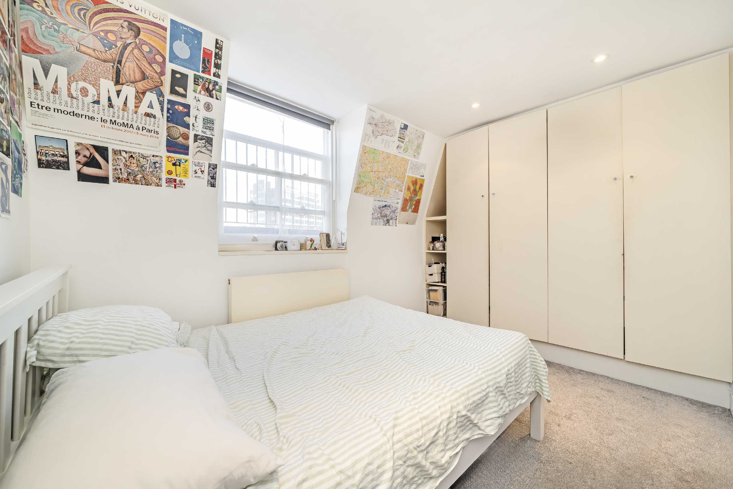 Flat Gloucester Terrace in City of Westminster
