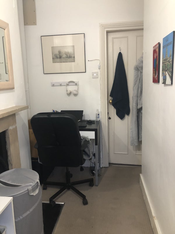 Room Haldon Road in Greater London