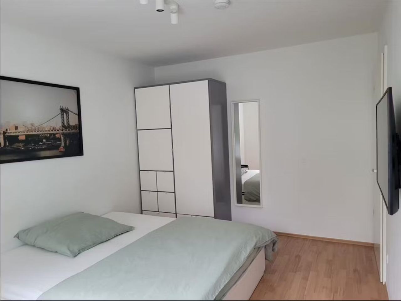 Zimmer Sonntagstraße in Berlin