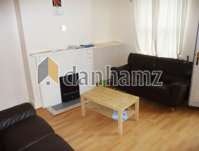 Flat Thornville Street in Leeds